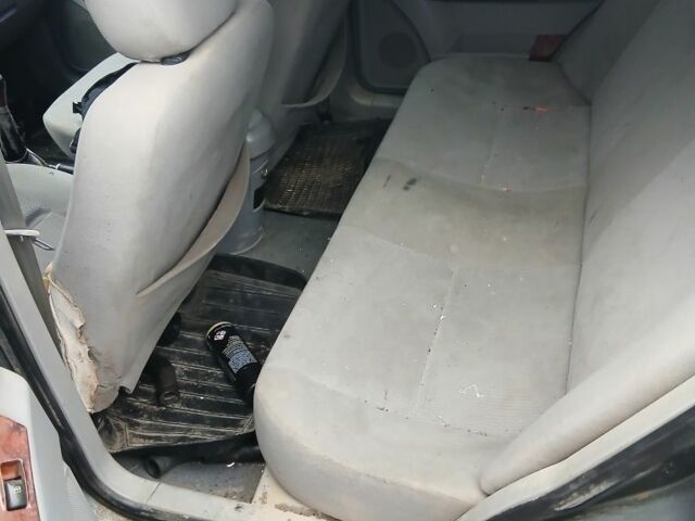 Сірий Джилі ЦК, об'ємом двигуна 5 л та пробігом 3 тис. км за 1000 $, фото 4 на Automoto.ua