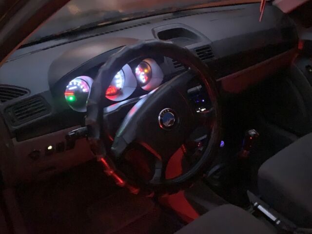 Сірий Джилі ЦК, об'ємом двигуна 1.5 л та пробігом 220 тис. км за 1300 $, фото 1 на Automoto.ua