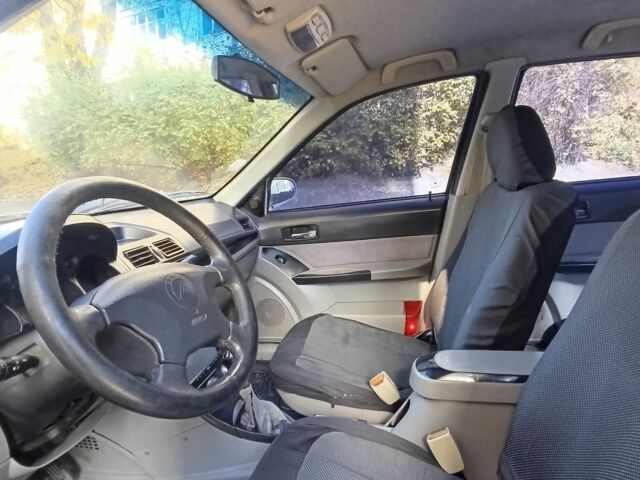 Джили ЦК 2008 в Тернополе на Automoto.ua Серый Джили ЦК, объемом двигателя 1.5 л и пробегом 182 тыс. км за 900 $, фото 3 на Automoto.ua