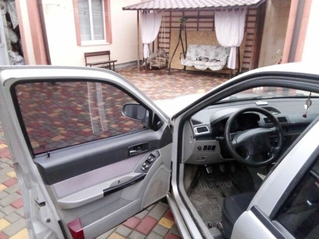 Серый Джили ЦК, объемом двигателя 1.5 л и пробегом 166 тыс. км за 1400 $, фото 2 на Automoto.ua