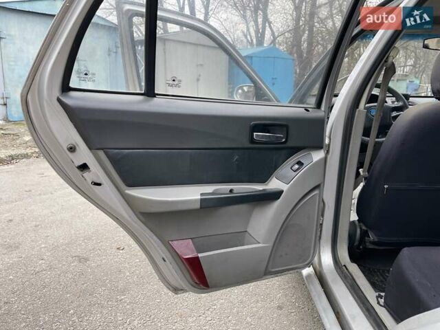 Серый Джили ЦК, объемом двигателя 1.5 л и пробегом 215 тыс. км за 850 $, фото 11 на Automoto.ua