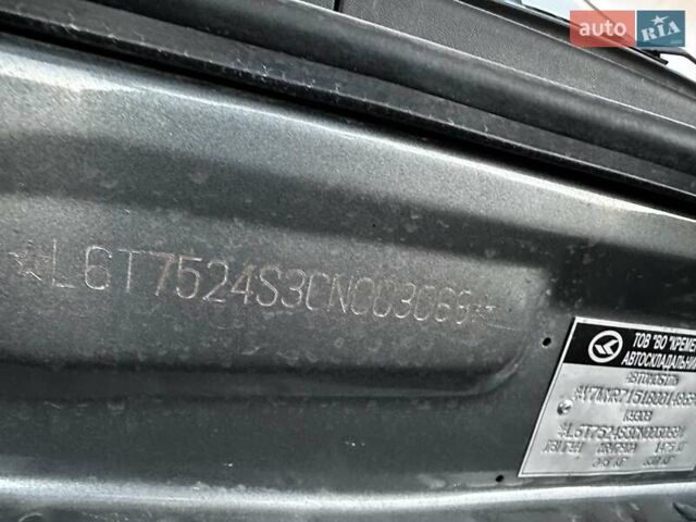 Сірий Джилі ЦК, об'ємом двигуна 1.5 л та пробігом 1 тис. км за 4500 $, фото 64 на Automoto.ua