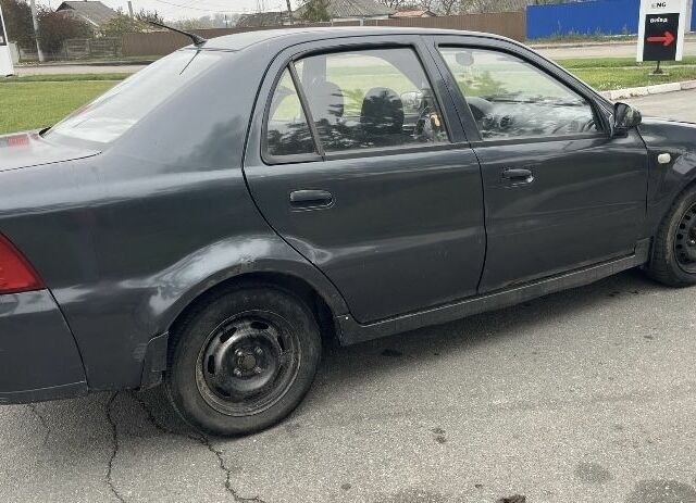 Джилі ЦК 2011 у Вінниці на Automoto.ua Сірий Джилі ЦК, об'ємом двигуна 1.5 л та пробігом 271 тис. км за 1300 $, фото 3 на Automoto.ua