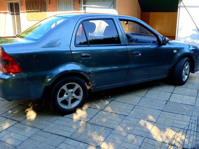 Сірий Джилі ЦК, об'ємом двигуна 1.5 л та пробігом 118 тис. км за 2500 $, фото 2 на Automoto.ua