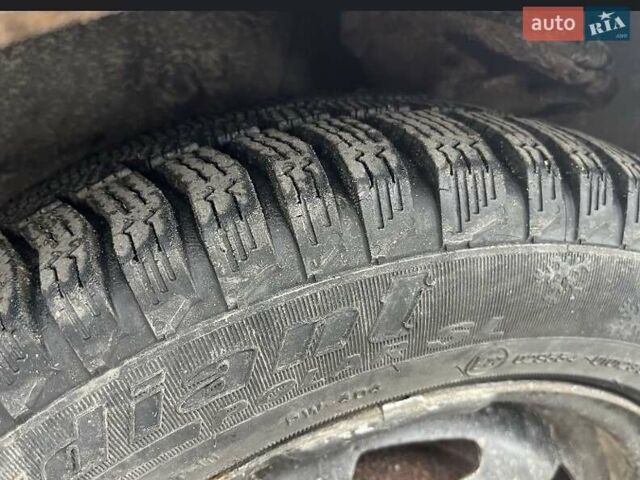 Джилі ЦК 2011 у Вінниці на Automoto.ua Сірий Джилі ЦК, об'ємом двигуна 1.5 л та пробігом 271 тис. км за 1100 $, фото 4 на Automoto.ua