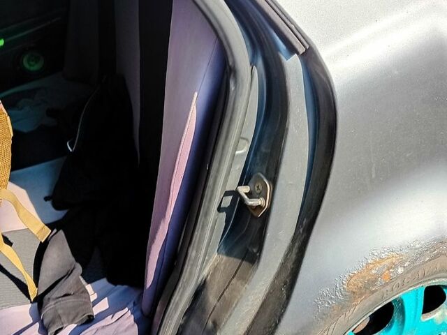 Сірий Джилі ЦК, об'ємом двигуна 1.5 л та пробігом 174 тис. км за 750 $, фото 3 на Automoto.ua