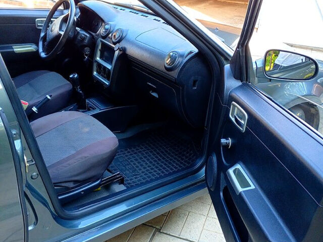 Серый Джили ЦК, объемом двигателя 1.5 л и пробегом 118 тыс. км за 2500 $, фото 4 на Automoto.ua