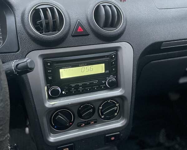 Серый Джили ЦК, объемом двигателя 1.5 л и пробегом 191 тыс. км за 1550 $, фото 14 на Automoto.ua