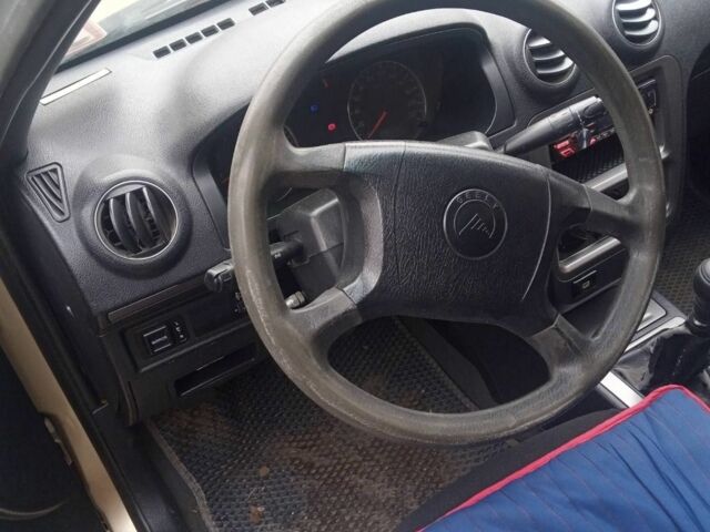 Серый Джили ЦК, объемом двигателя 1.6 л и пробегом 158 тыс. км за 1200 $, фото 1 на Automoto.ua