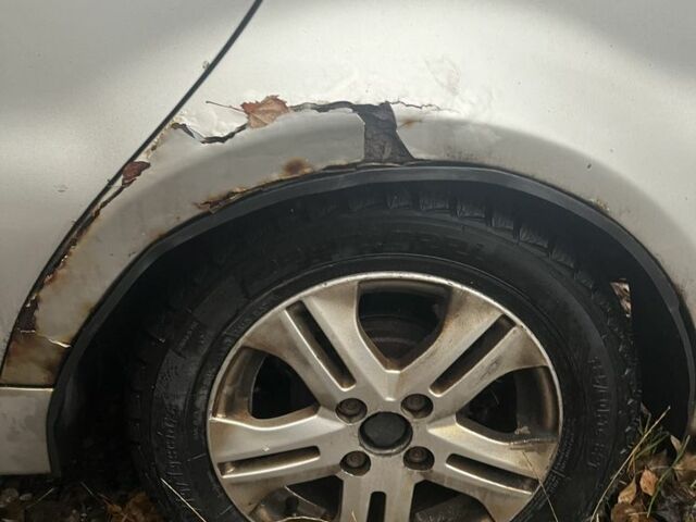 Серый Джили ЦК, объемом двигателя 1.5 л и пробегом 292 тыс. км за 400 $, фото 2 на Automoto.ua