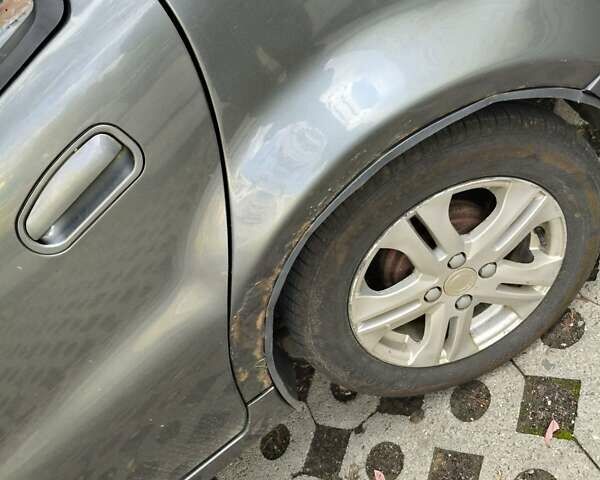 Сірий Джилі ЦК, об'ємом двигуна 1.5 л та пробігом 159 тис. км за 2400 $, фото 2 на Automoto.ua