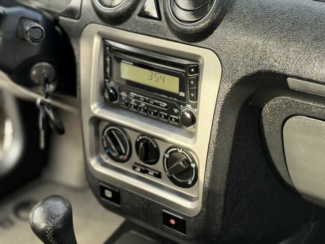 Сірий Джилі ЦК, об'ємом двигуна 1.5 л та пробігом 130 тис. км за 1950 $, фото 8 на Automoto.ua