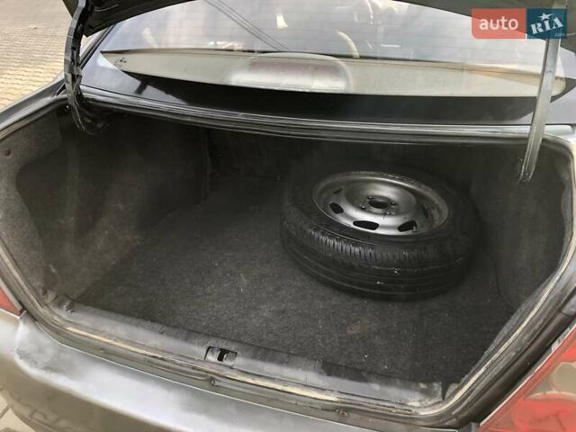 Серый Джили ЦК, объемом двигателя 1.5 л и пробегом 260 тыс. км за 1700 $, фото 4 на Automoto.ua