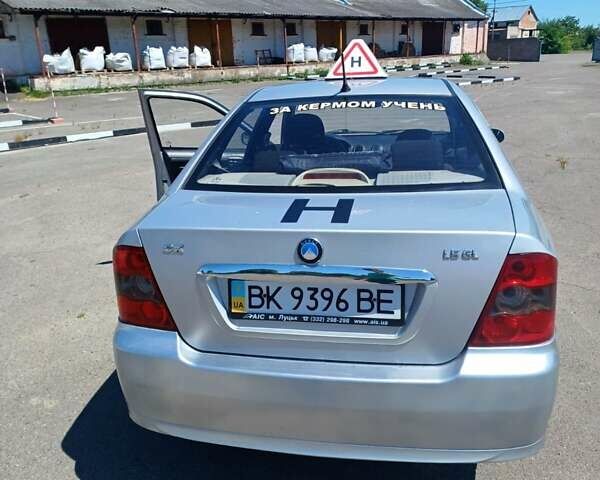 Сірий Джилі ЦК, об'ємом двигуна 1.5 л та пробігом 214 тис. км за 2000 $, фото 4 на Automoto.ua