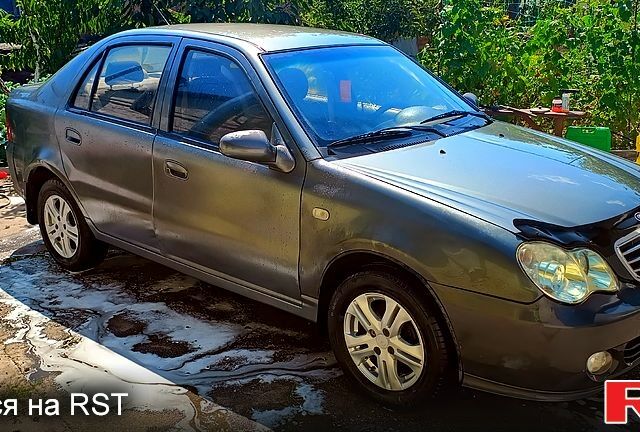 Серый Джили ЦК, объемом двигателя 1.5 л и пробегом 233 тыс. км за 2200 $, фото 4 на Automoto.ua