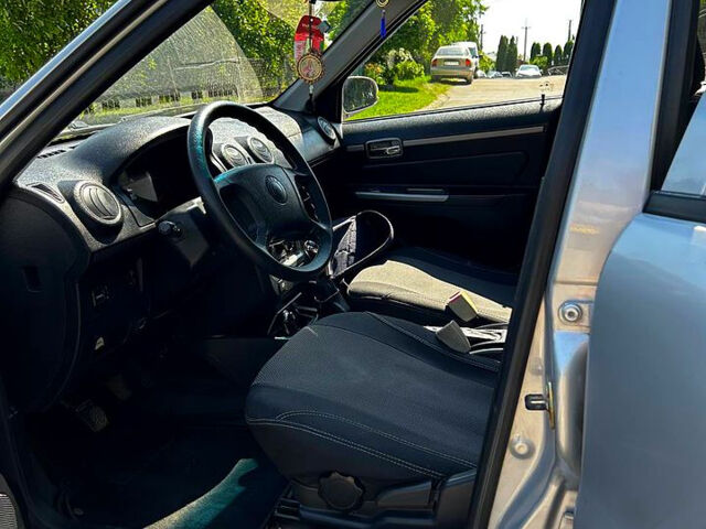 Сірий Джилі ЦК, об'ємом двигуна 1.5 л та пробігом 124 тис. км за 2100 $, фото 4 на Automoto.ua