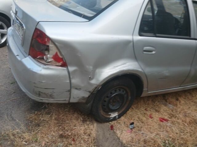 Серый Джили ЦК, объемом двигателя 1.5 л и пробегом 200 тыс. км за 1500 $, фото 8 на Automoto.ua