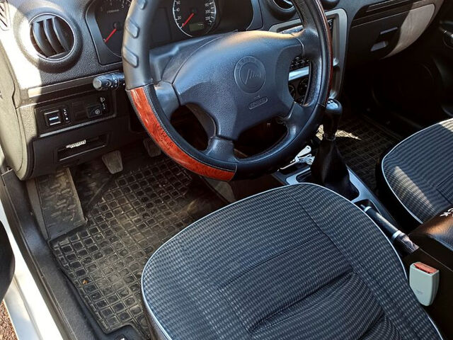 Серый Джили ЦК, объемом двигателя 1.5 л и пробегом 92 тыс. км за 2000 $, фото 8 на Automoto.ua