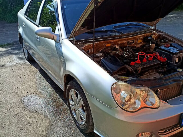 Серый Джили ЦК, объемом двигателя 1.5 л и пробегом 92 тыс. км за 2000 $, фото 10 на Automoto.ua