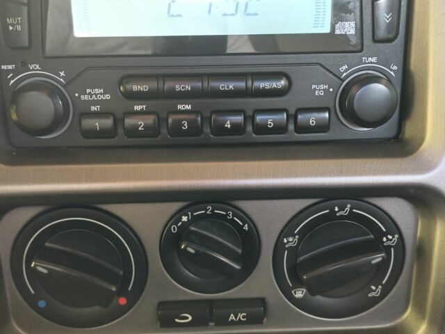 Сірий Джилі ЦК, об'ємом двигуна 1.5 л та пробігом 84 тис. км за 3400 $, фото 5 на Automoto.ua