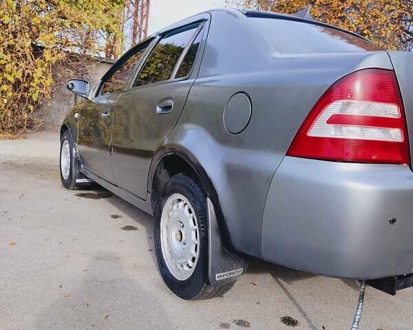 Сірий Джилі ЦК, об'ємом двигуна 1.5 л та пробігом 180 тис. км за 1550 $, фото 12 на Automoto.ua