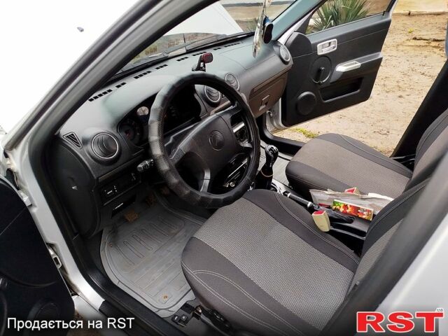 Сірий Джилі ЦК, об'ємом двигуна 1.5 л та пробігом 80 тис. км за 2800 $, фото 6 на Automoto.ua