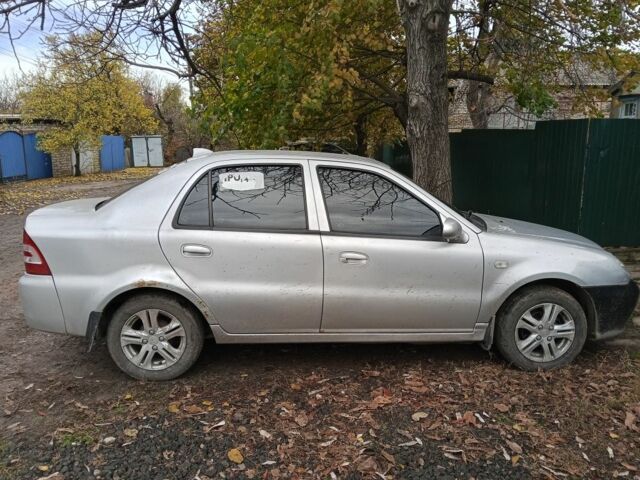 Джилі ЦК 2013 у Краматорске на Automoto.ua Сірий Джилі ЦК, об'ємом двигуна 1.5 л та пробігом 147 тис. км за 1790 $, фото 2 на Automoto.ua