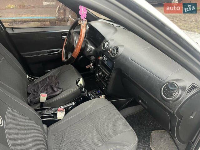 Сірий Джилі ЦК, об'ємом двигуна 1.5 л та пробігом 77 тис. км за 2200 $, фото 2 на Automoto.ua