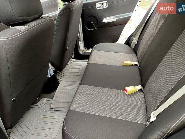 Серый Джили ЦК, объемом двигателя 1.5 л и пробегом 80 тыс. км за 2800 $, фото 2 на Automoto.ua