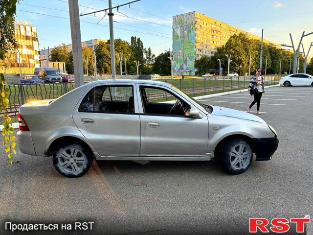 Джили ЦК 2013 в Харькове на Automoto.ua Серый Джили ЦК, объемом двигателя 1.5 л и пробегом 187 тыс. км за 1000 $, фото 4 на Automoto.ua
