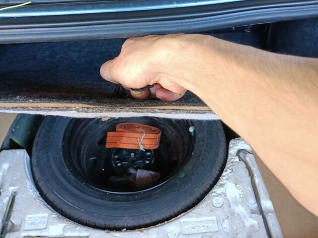 Сірий Джилі ЦК, об'ємом двигуна 1.5 л та пробігом 84 тис. км за 3400 $, фото 6 на Automoto.ua