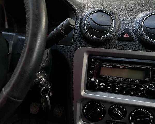 Сірий Джилі ЦК, об'ємом двигуна 1.5 л та пробігом 18 тис. км за 3850 $, фото 20 на Automoto.ua