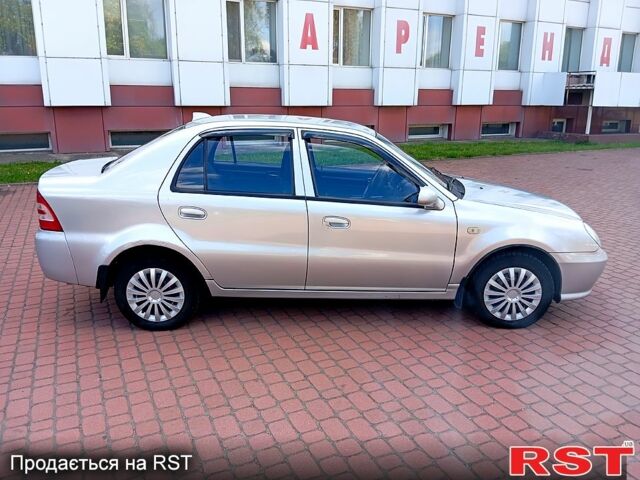 Сірий Джилі ЦК, об'ємом двигуна 1.5 л та пробігом 0 тис. км за 2000 $, фото 4 на Automoto.ua