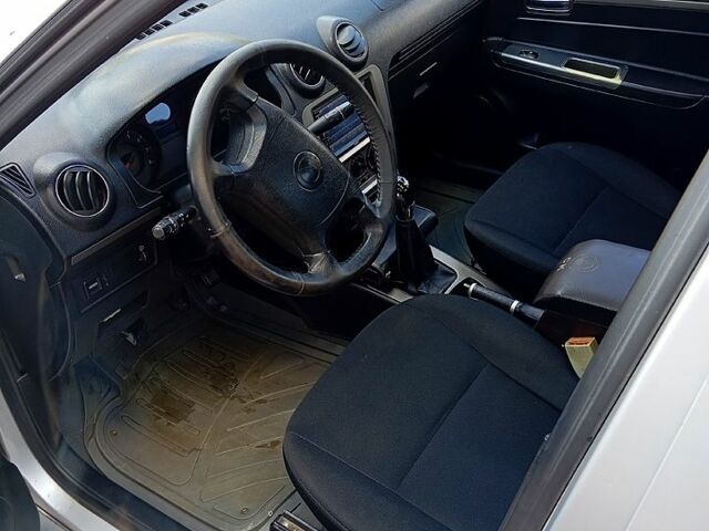 Сірий Джилі ЦК, об'ємом двигуна 1.5 л та пробігом 0 тис. км за 2000 $, фото 5 на Automoto.ua