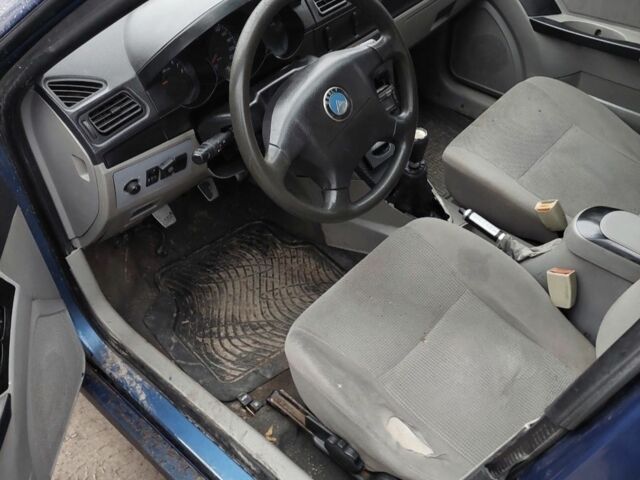 Синій Джилі ЦК, об'ємом двигуна 0 л та пробігом 999 тис. км за 600 $, фото 4 на Automoto.ua