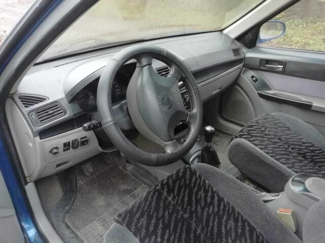 Синий Джили ЦК, объемом двигателя 1.5 л и пробегом 215 тыс. км за 1800 $, фото 2 на Automoto.ua