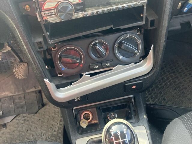 Синий Джили ЦК, объемом двигателя 1.5 л и пробегом 187 тыс. км за 1000 $, фото 7 на Automoto.ua