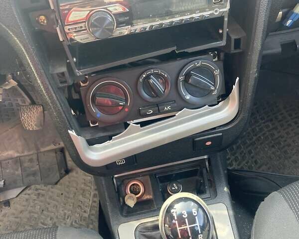 Синий Джили ЦК, объемом двигателя 1.5 л и пробегом 187 тыс. км за 1000 $, фото 4 на Automoto.ua