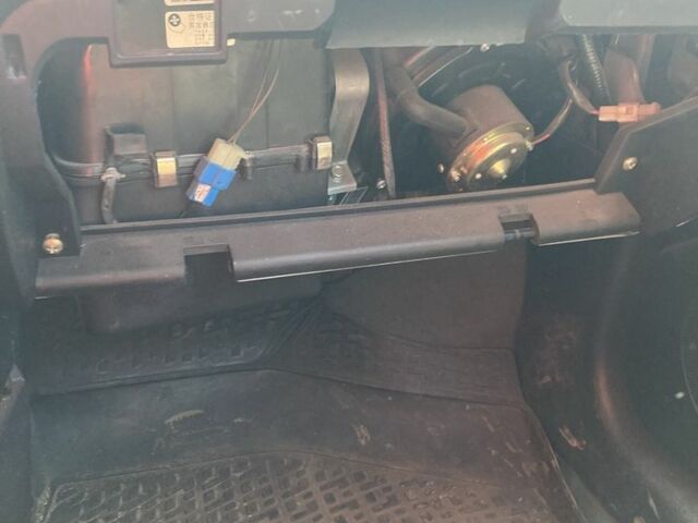 Синий Джили ЦК, объемом двигателя 1.5 л и пробегом 187 тыс. км за 1000 $, фото 11 на Automoto.ua