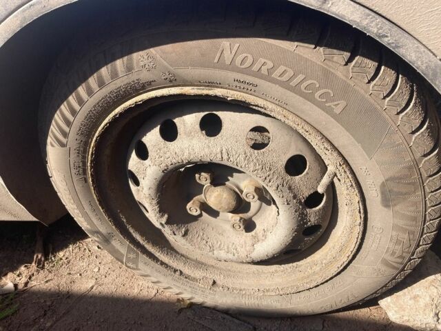 Синий Джили ЦК, объемом двигателя 1.5 л и пробегом 187 тыс. км за 1000 $, фото 4 на Automoto.ua