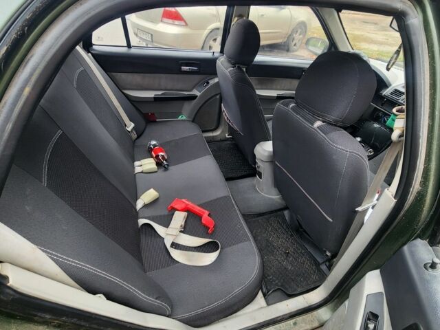 Джилі ЦК 2007 у Кропивницькому (Кіровограді) на Automoto.ua Зелений Джилі ЦК, об'ємом двигуна 1.5 л та пробігом 300 тис. км за 1500 $, фото 4 на Automoto.ua