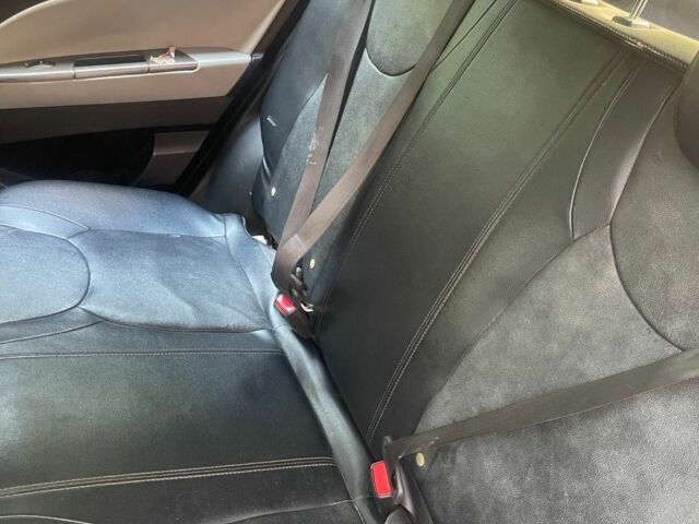 Белый Джили Другая, объемом двигателя 1.5 л и пробегом 157 тыс. км за 2356 $, фото 9 на Automoto.ua