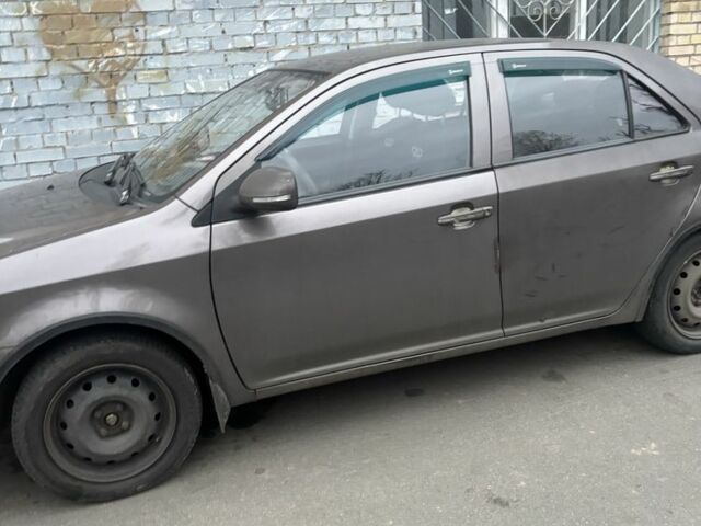 Коричневий Джилі Інша, об'ємом двигуна 1.5 л та пробігом 2 тис. км за 1500 $, фото 3 на Automoto.ua