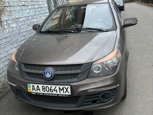 Коричневий Джилі Інша, об'ємом двигуна 1.5 л та пробігом 2 тис. км за 1500 $, фото 1 на Automoto.ua