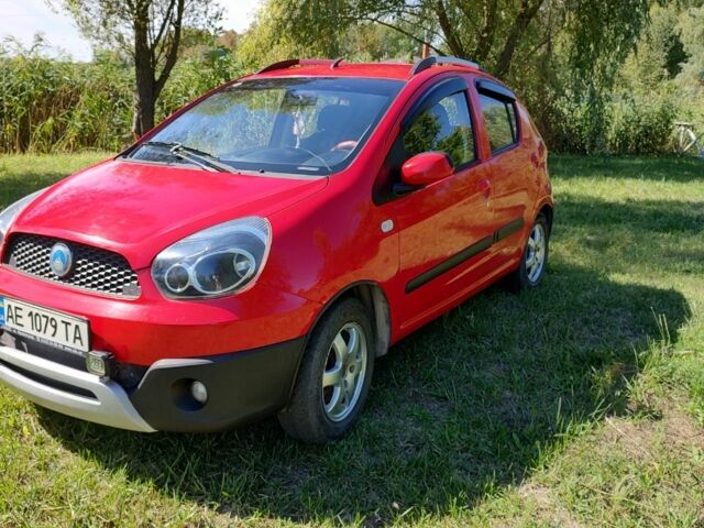 Червоний Джилі Інша, об'ємом двигуна 1.3 л та пробігом 129 тис. км за 3000 $, фото 2 на Automoto.ua