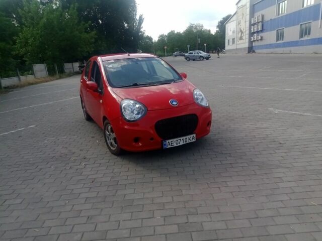 Красный Джили Другая, объемом двигателя 1.3 л и пробегом 59 тыс. км за 3200 $, фото 6 на Automoto.ua