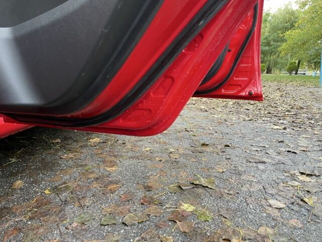 Джилі Інша 2015 у Києві на Automoto.ua Червоний Джилі Інша, об'ємом двигуна 1.5 л та пробігом 94 тис. км за 3850 $, фото 17 на Automoto.ua