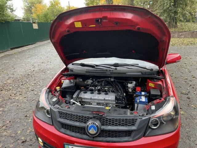 Джилі Інша 2015 у Києві на Automoto.ua Червоний Джилі Інша, об'ємом двигуна 1.5 л та пробігом 94 тис. км за 3850 $, фото 14 на Automoto.ua