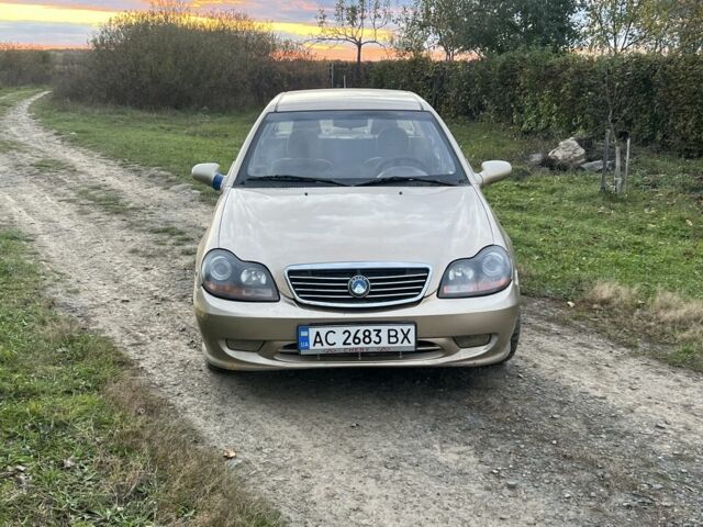 Желтый Джили Другая, объемом двигателя 1.5 л и пробегом 220 тыс. км за 900 $, фото 2 на Automoto.ua