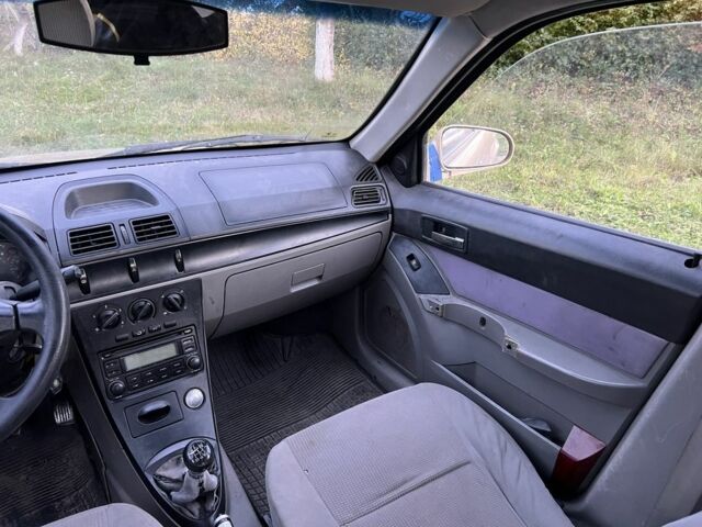 Желтый Джили Другая, объемом двигателя 1.5 л и пробегом 220 тыс. км за 900 $, фото 14 на Automoto.ua